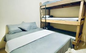 Casa e Kitnet - Praia Grande Centro